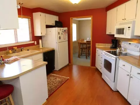 20964 W View Dr, Bend, OR 97702 photo 6