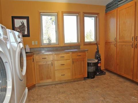 22285 Calgary Dr, Bend, OR 97702 photo 16