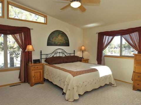 22285 Calgary Dr, Bend, OR 97702 photo 7
