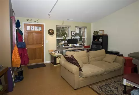 63345 Lavacrest St, Bend, OR 97701 photo 3