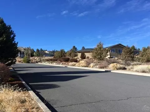 619 NW Powell Butte Loop, Bend, OR 97701 photo 5