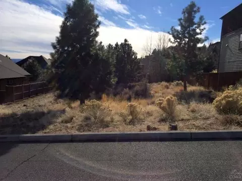 619 NW Powell Butte Loop, Bend, OR 97701 photo 1
