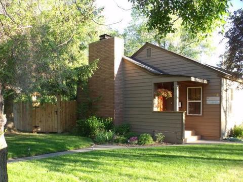 362 NE Clay Ave, Bend, OR 97701 photo 1