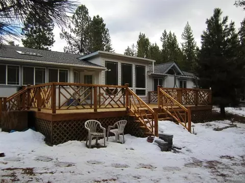 52352 Ammon Rd, La Pine, OR 97739 photo 2