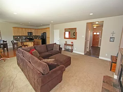 20541 Barrows Ct, Bend, OR 97702 photo 4