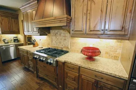 56696 Glowstone Loop, Bend, OR 97707 photo 6