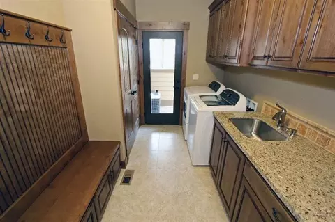 56696 Glowstone Loop, Bend, OR 97707 photo 8