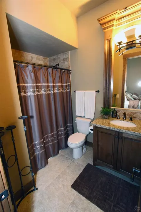 56696 Glowstone Loop, Bend, OR 97707 photo 13