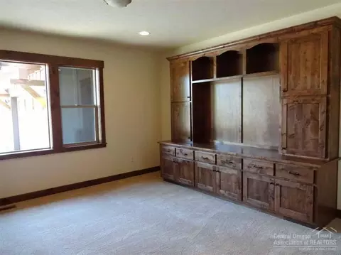 56671 Dancing Rock Loop, Bend, OR 97707 photo 14