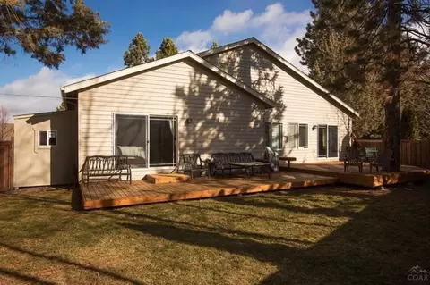 19919 Powers Rd, Bend, OR 97702 photo 5