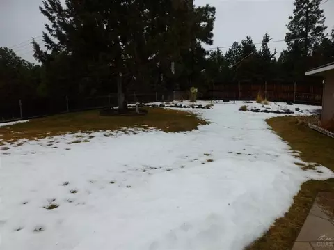 20812 W View Dr, Bend, OR 97702 photo 13