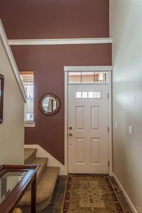 20556 Jacklight Ln, Bend, OR 97702 photo 2