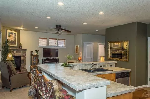 20556 Jacklight Ln, Bend, OR 97702 photo 10