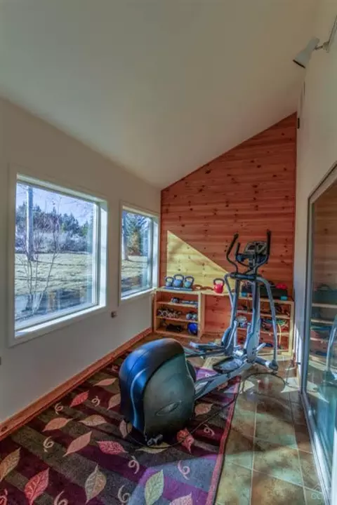 18430 Walton Rd, Bend, OR 97701 photo 13