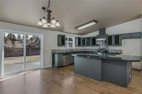 61144 Tapadera St, Bend, OR 97702 photo 6