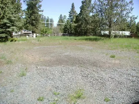 19950 Pinewood Rd, Bend, OR 97702 photo 2