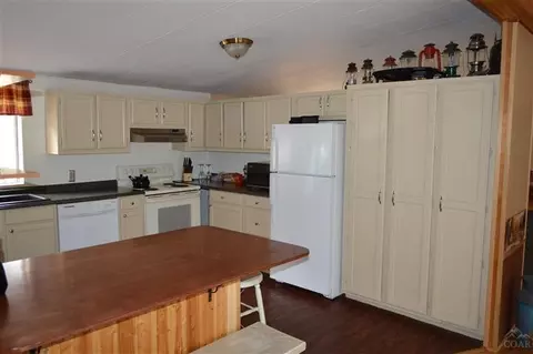 59951 Cheyenne Rd, Bend, OR 97702 photo 3