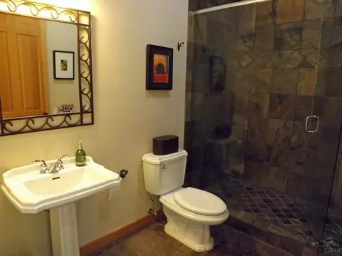 677 NW Stonepine Dr, Bend, OR 97701 photo 12