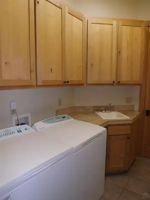 677 NW Stonepine Dr, Bend, OR 97701 photo 21