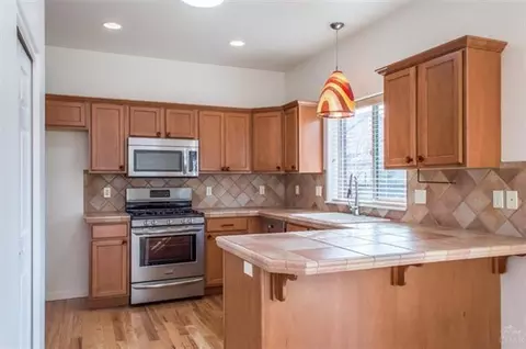 21253 Starlight Dr, Bend, OR 97702 photo 2