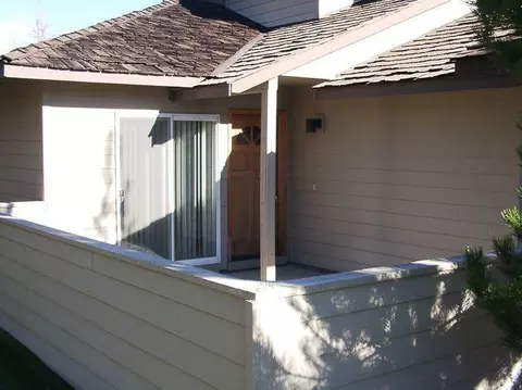2917 NW Golf Course Dr, Bend, OR 97701 photo 3