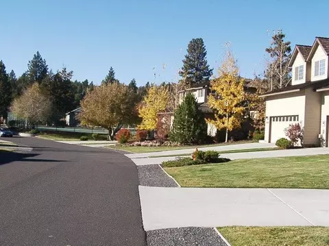 2917 NW Golf Course Dr, Bend, OR 97701 photo 10