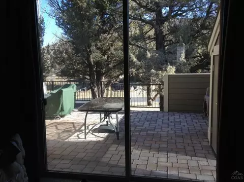 565 Oxbow Loop, Redmond, OR 97756 photo 14