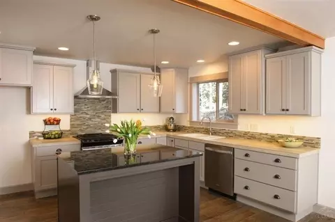 20246 NW Bronze St, Bend, OR 97701 photo 4