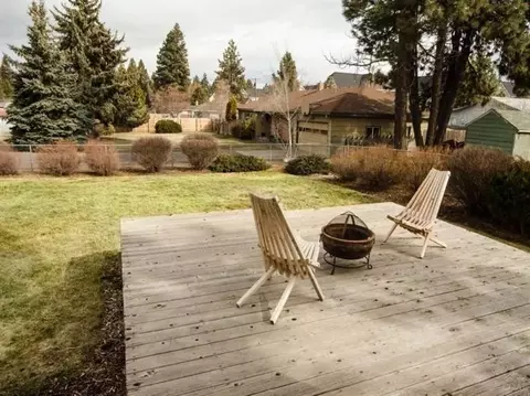 20100 Powers Rd, Bend, OR 97702 photo 3