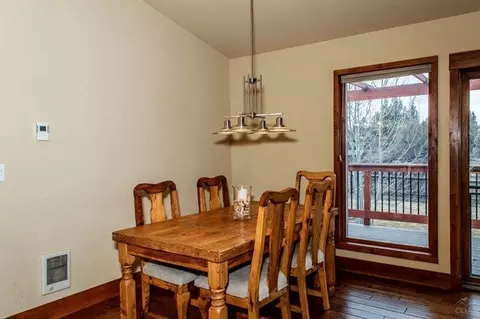 22013 Banff Dr, Bend, OR 97702 photo 10