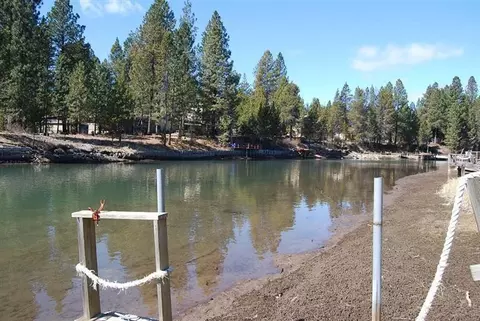 17233 Merganser Dr, Bend, OR 97707 photo 4