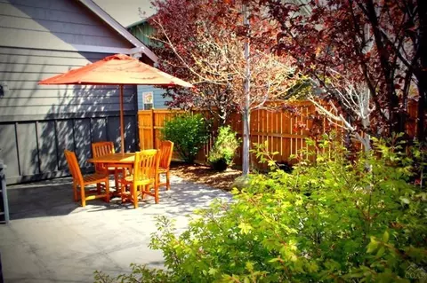 62705 Larkview Rd, Bend, OR 97701 photo 17