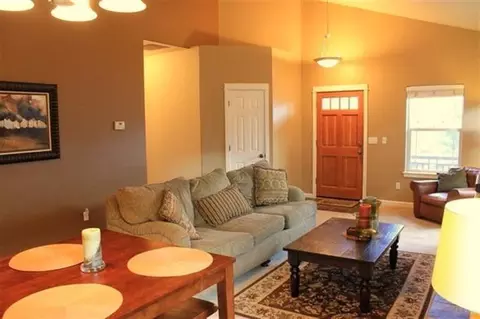 62705 Larkview Rd, Bend, OR 97701 photo 3