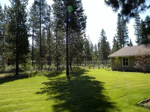16068 Twin Dr, La Pine, OR 97739 photo 6