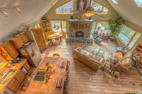 18380 Pinehurst Rd, Bend, OR 97701 photo 6