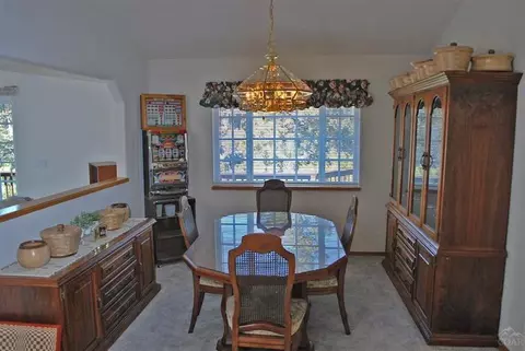 19520 Pine Dr, Bend, OR 97702 photo 4