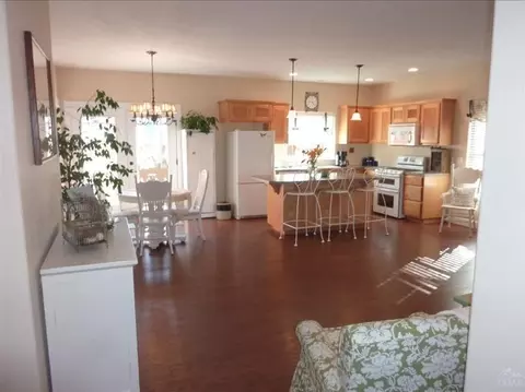 20657 Jayhawk Ln, Bend, OR 97702 photo 3