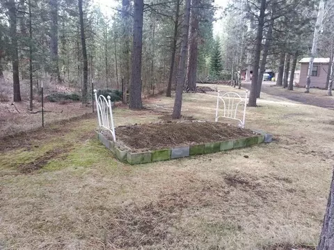 51830 Pine Loop Dr, La Pine, OR 97739 photo 3