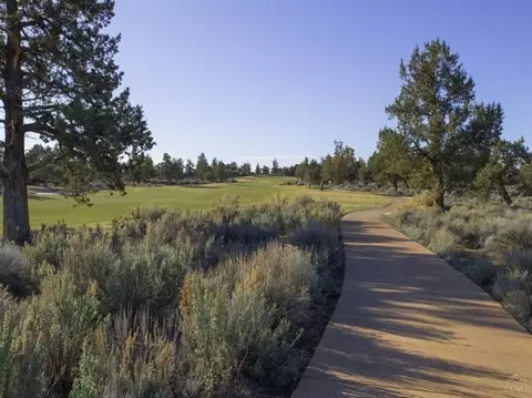65880 Pronghorn Estates Dr, Bend, OR 97701 photo 25