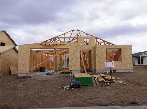 61045 SE Manhae Loop, Bend, OR 97702 photo 17