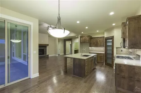 61045 SE Manhae Loop, Bend, OR 97702 photo 9
