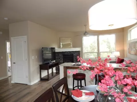 2368 NW Debron Ln, Bend, OR 97701 photo 3