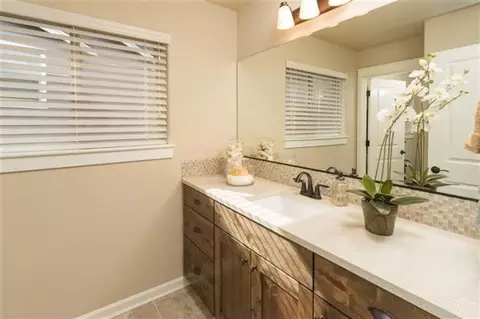 60308 SE Addie Triplett Loop, Bend, OR 97702 photo 16