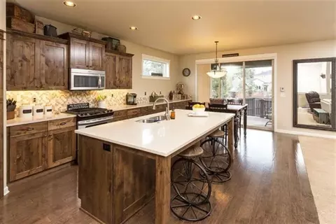 60308 SE Addie Triplett Loop, Bend, OR 97702 photo 4