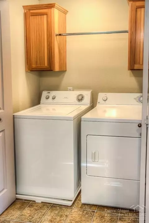 20545 Peak Ave, Bend, OR 97702 photo 13