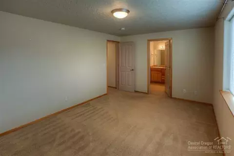 20545 Peak Ave, Bend, OR 97702 photo 19