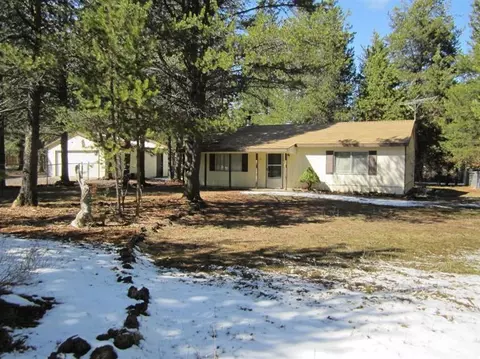 16110 Alpine Dr, La Pine, OR 97739 photo 1