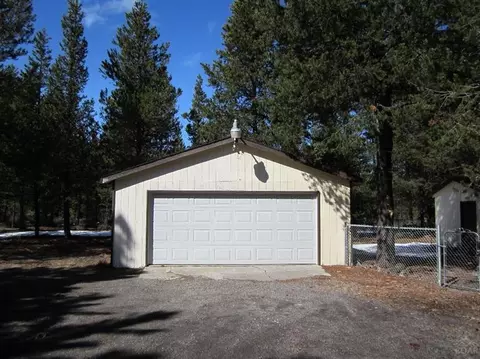 16110 Alpine Dr, La Pine, OR 97739 photo 5