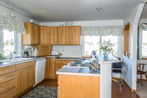 60960 Billadeau Rd, Bend, OR 97702 photo 8