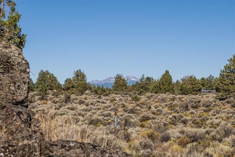 60960 Billadeau Rd, Bend, OR 97702 photo 4